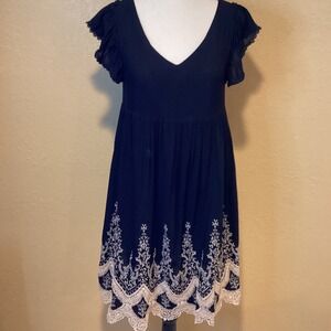 Altar'd State Black and Ivory Shift Dress, Size Small, Ivory Lace Trim/Lace Back